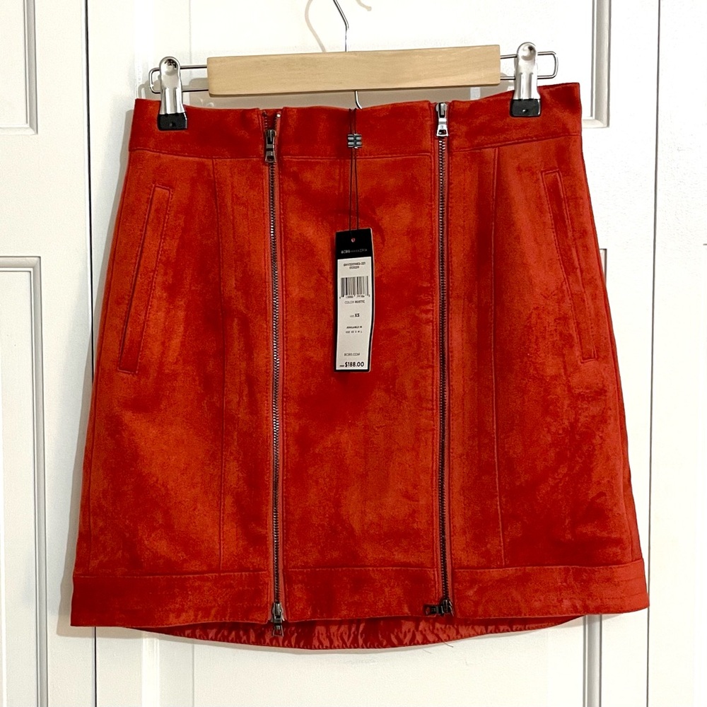 NWT BCBGMaxAzria Suede Mini Skirt burnt orange XS